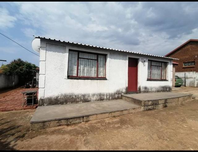 4 BEDROOM PROPERTY TO RENT IN SOSHANGUVE F